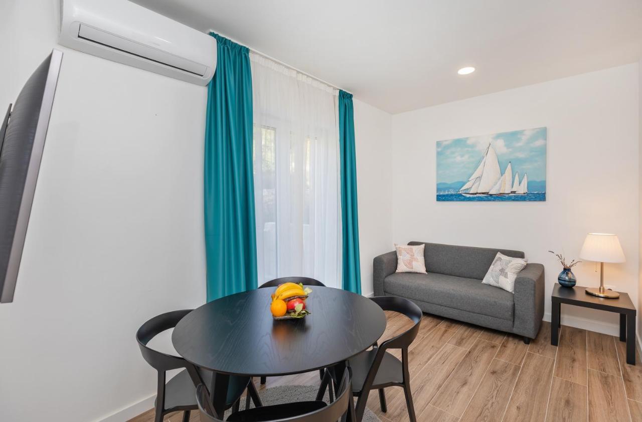 Seabreeze Apartments קאבטאט מראה חיצוני תמונה
